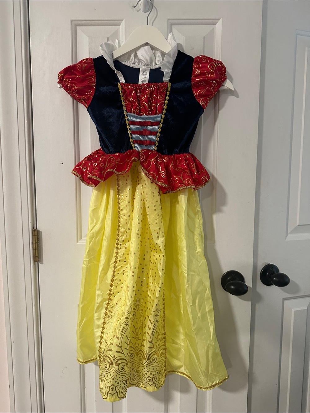 Classic Disney Princess Snow White Kids Costume Dress Size 5-7 Little Adventures